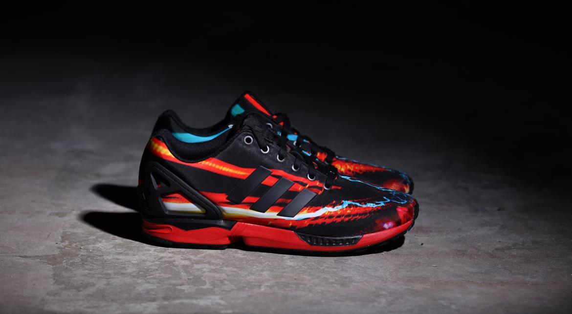 あ adidas Originals ZX Flux 